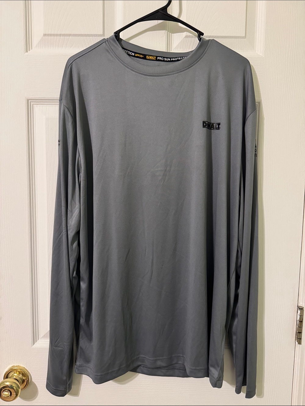 Dewalt Men's Long Sleeve Performance Shirt - Gray- NWOT- UPF50